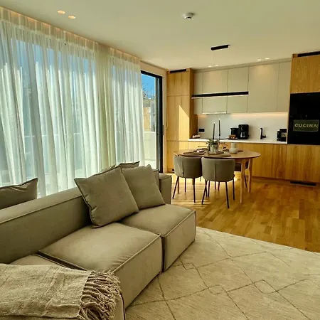 The First By 22 Apartment Piraeus Exterior photo