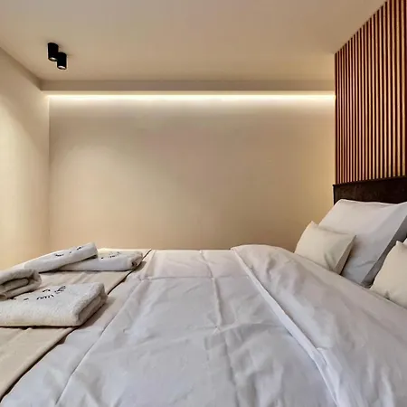 The First By 22 Apartment Piraeus Exterior photo