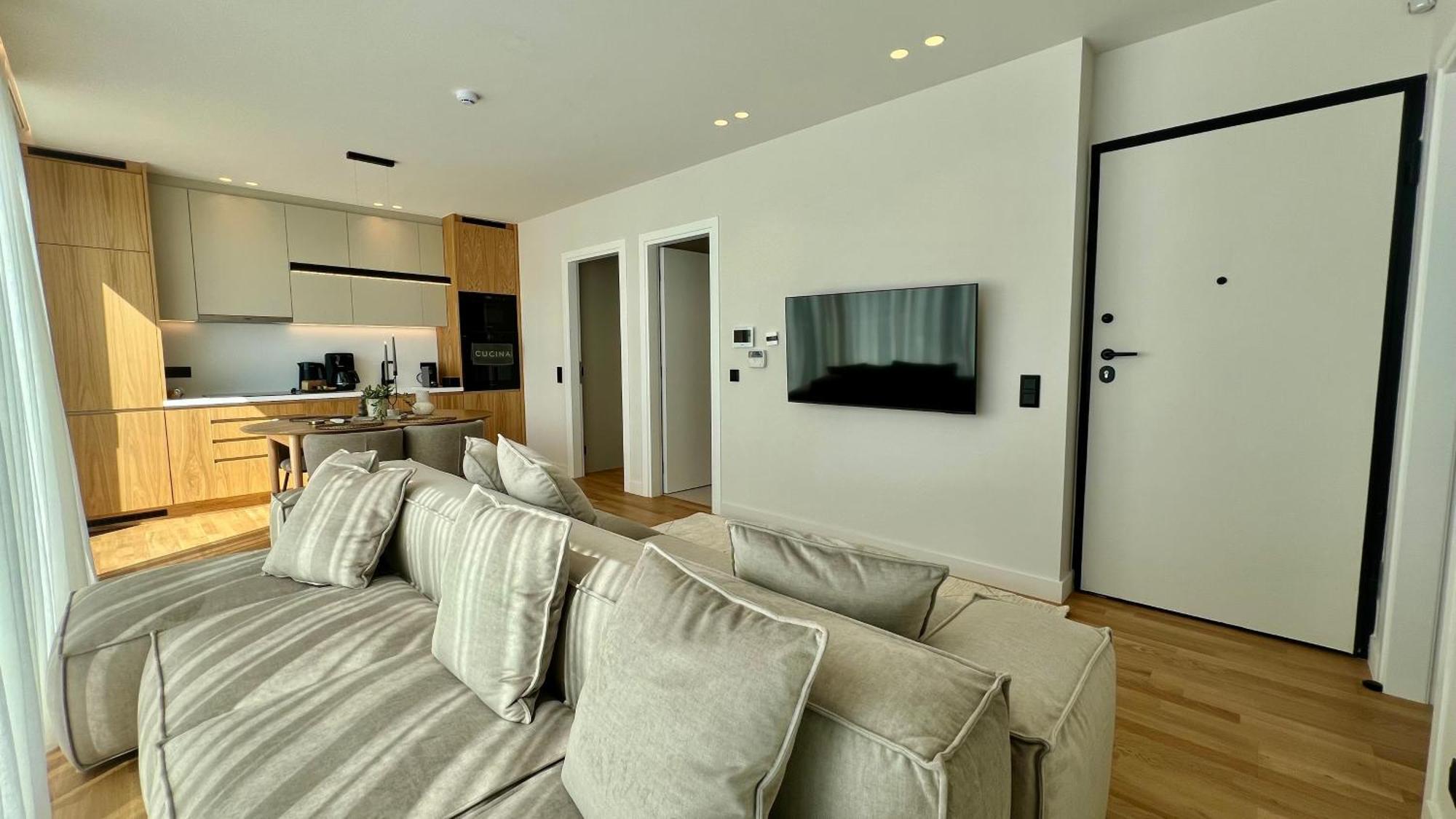 The First By 22 Apartment