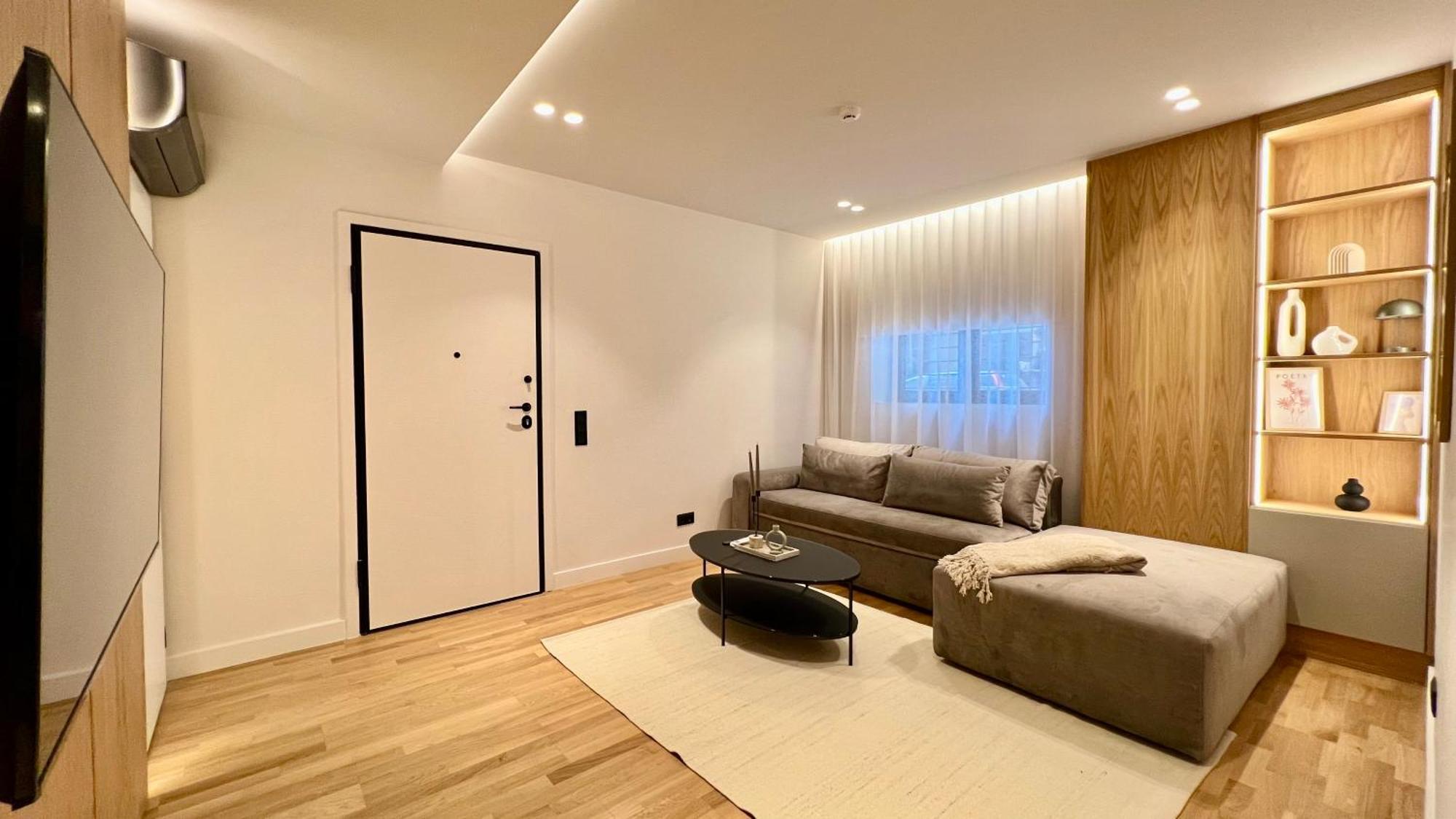 Apartment The First By 22 Piraeus
